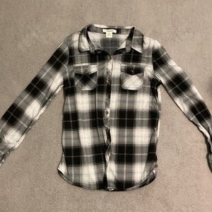 black and white flannel shirt